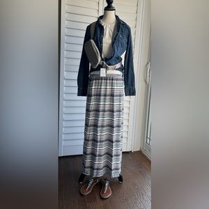 MAX STUDIO MAXI SKIRT size s GUC